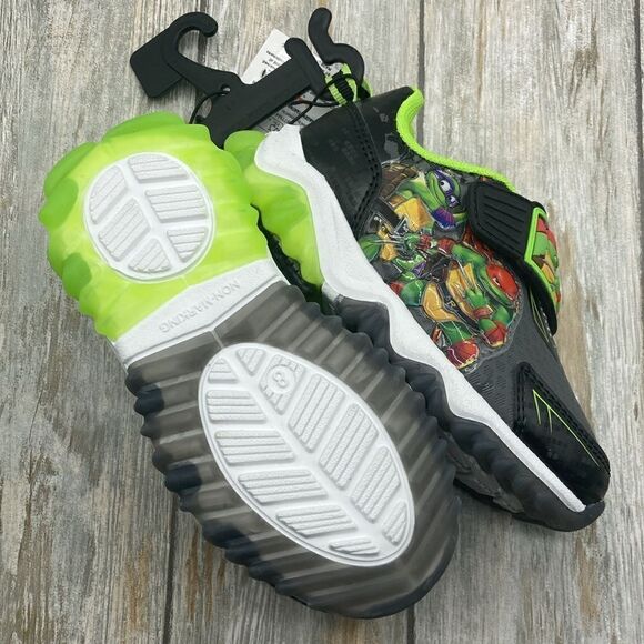 Teenage Mutant Ninja Turtles Toddler Boy Slip On Light-Up Sneakers Shoes Size 8 - Picture 7 of 13